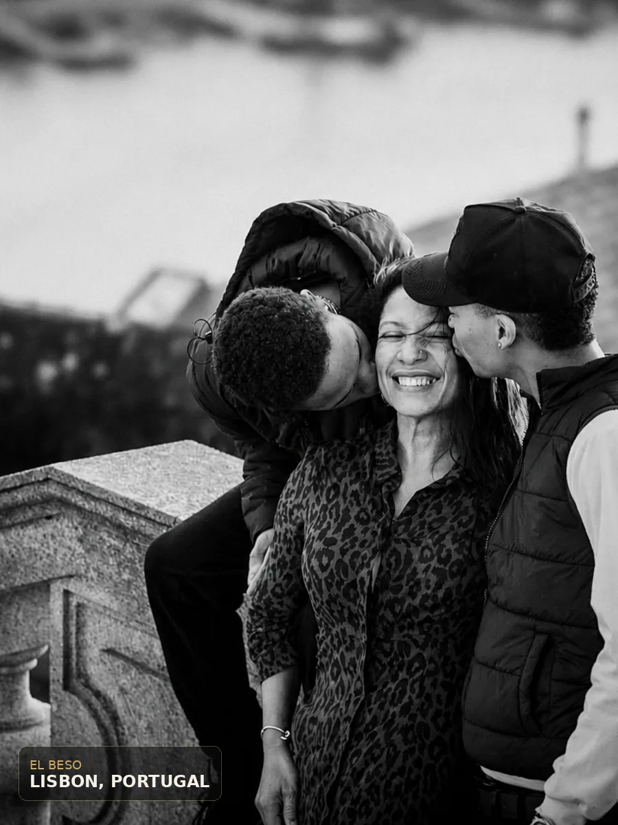 Black-and-white collage of El Beso travel photography images.